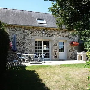 https://le-buis.inbrittany.com