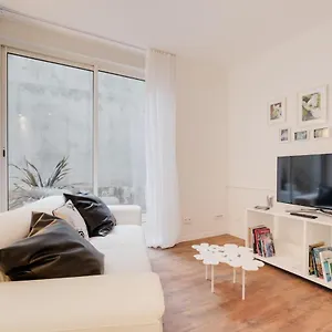 https://superbe-studio-proche-tte-dor.hotels-rhonealpes.com